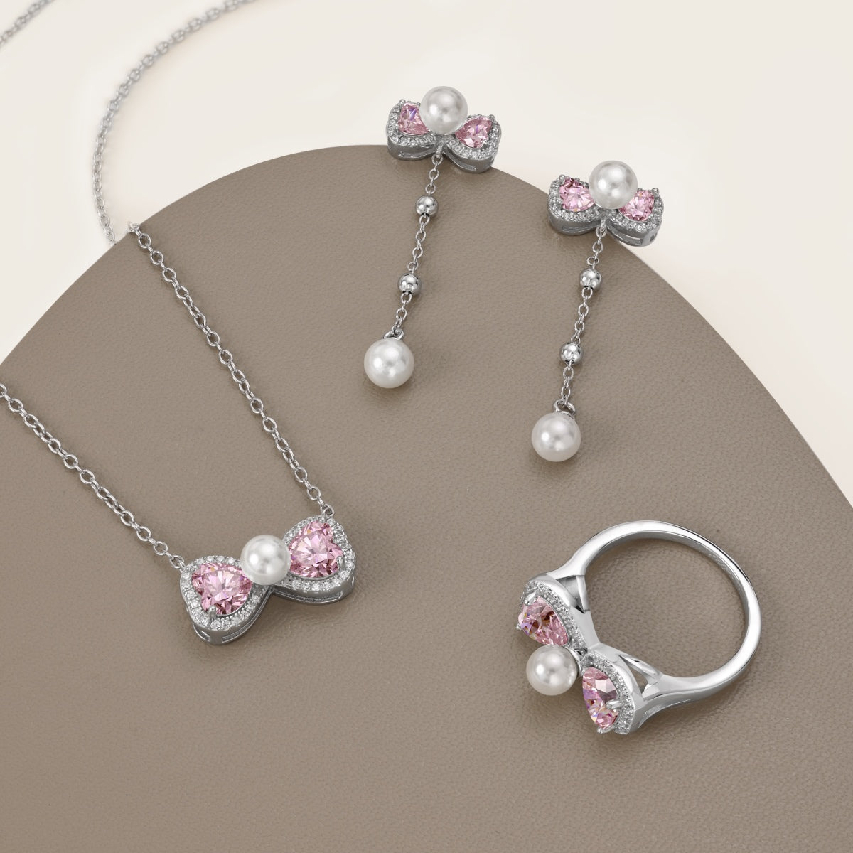 Adorable Jewelry Set